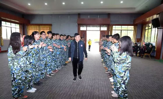 團(tuán)建活動(dòng) | 凝心聚力，我們是一家人！